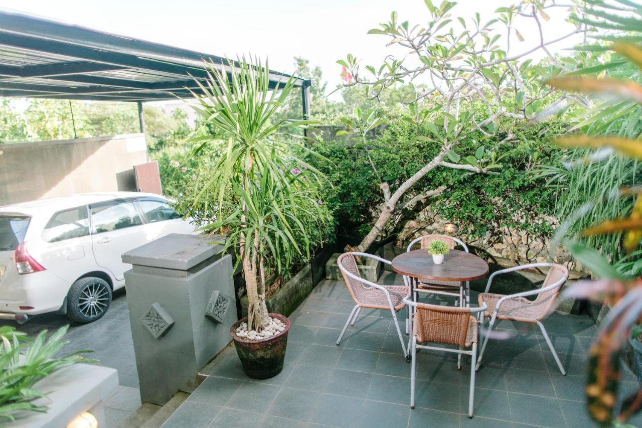 Villa Habibi Uluwatu Exteriör bild